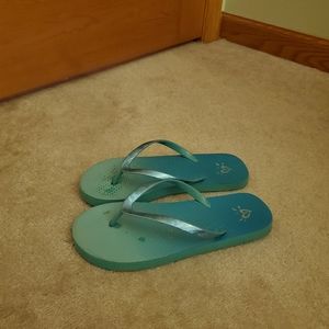 Flip flops